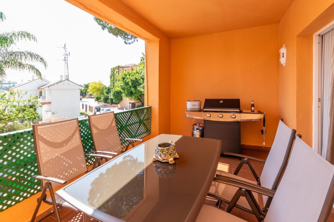 2 Habs Buena Terraza Con Bbq - Wifi, Piscina Apartment Михас Екстериор снимка